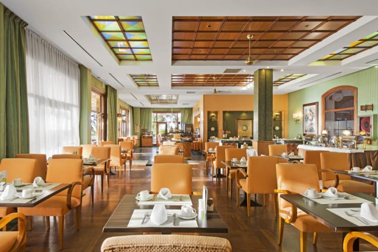 Hoyo Restaurant